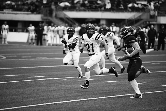 Ken_Raymond_20131019_4586bw