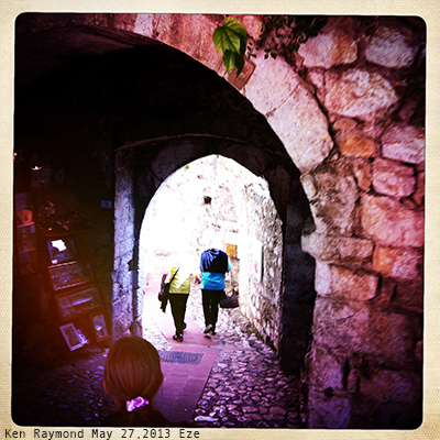 05-27-13-EZE2